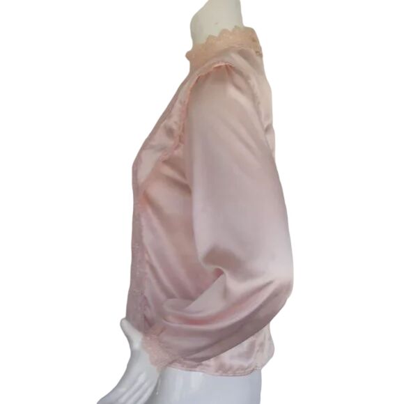 Vintage ILLUSTRATIONS Blouse, S, Lace Front, Statement shoulder, Long sleeve 80s - Picture 7 of 12